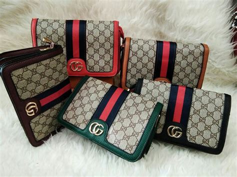 harga sling bag gucci|bag Gucci terbaru.